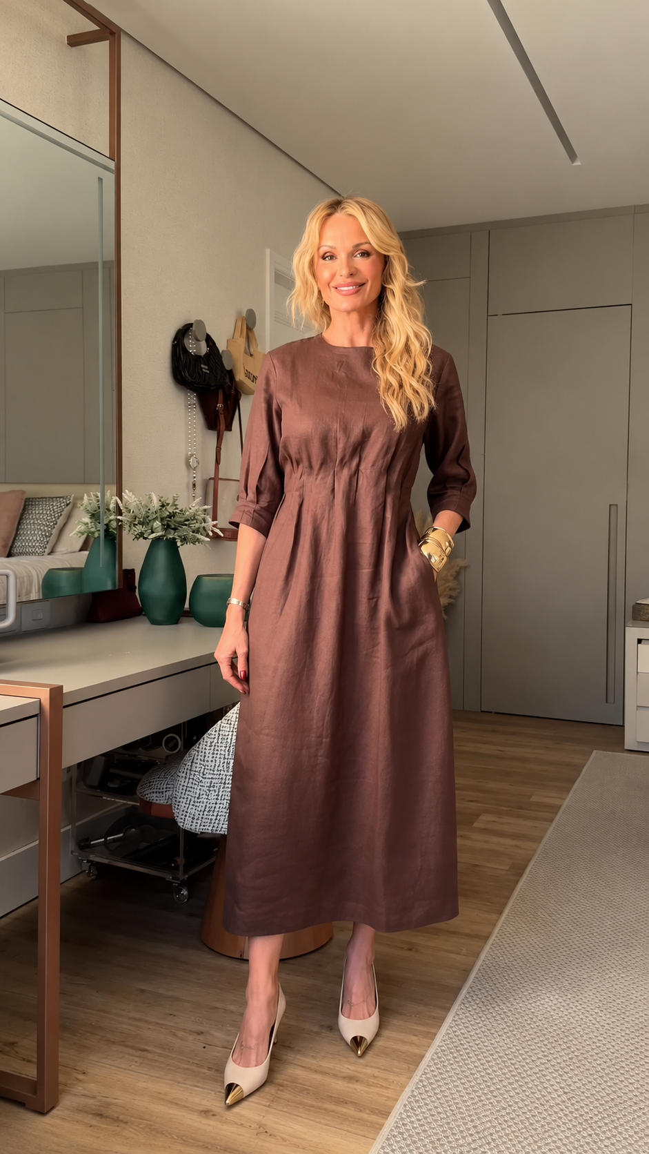 Round Neck Pleated Linen Midi Dress