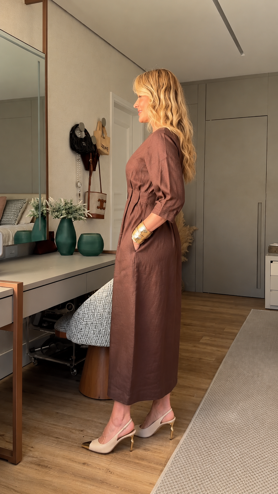 Round Neck Pleated Linen Midi Dress